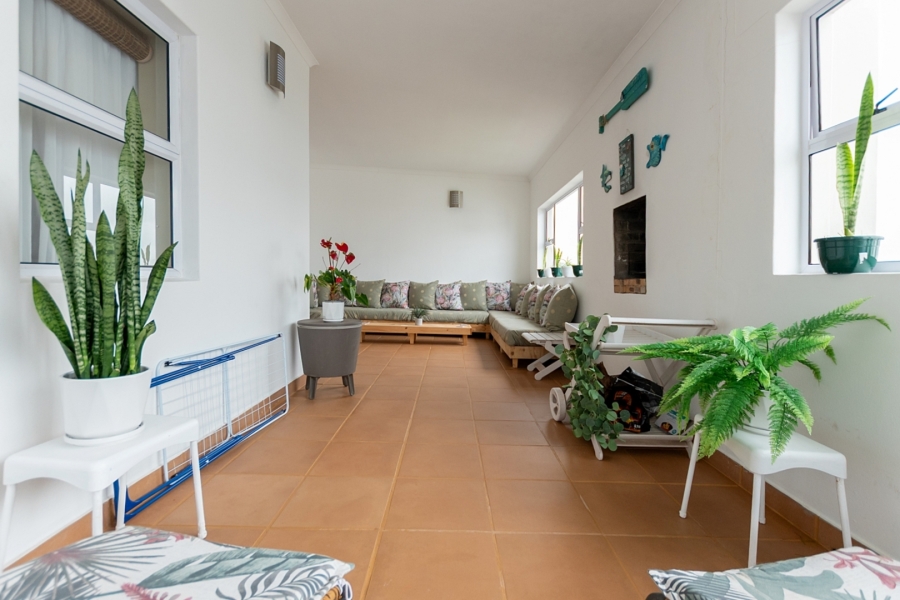 3 Bedroom Property for Sale in Waterfront Western Cape